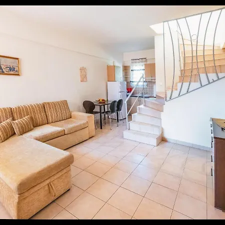 Blue Horizon Apartments&maisonettes